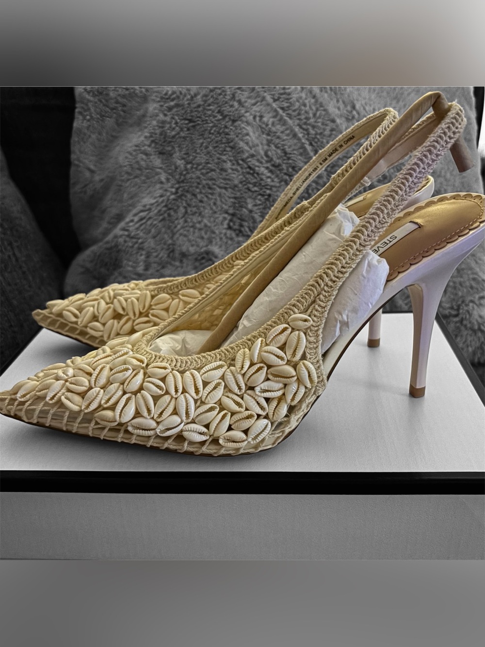 Steve Madden Heels Size 7.5 (NWT) - Picture 3 of 6